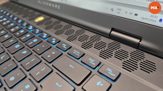 Alienware M16 R2 review: Speakers above the keyboard